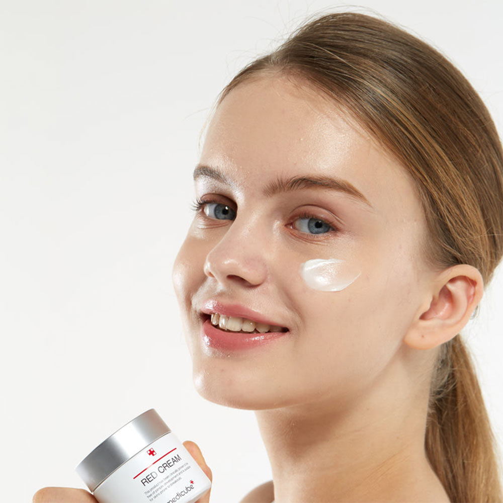 کرم مدیکیوب قرمز