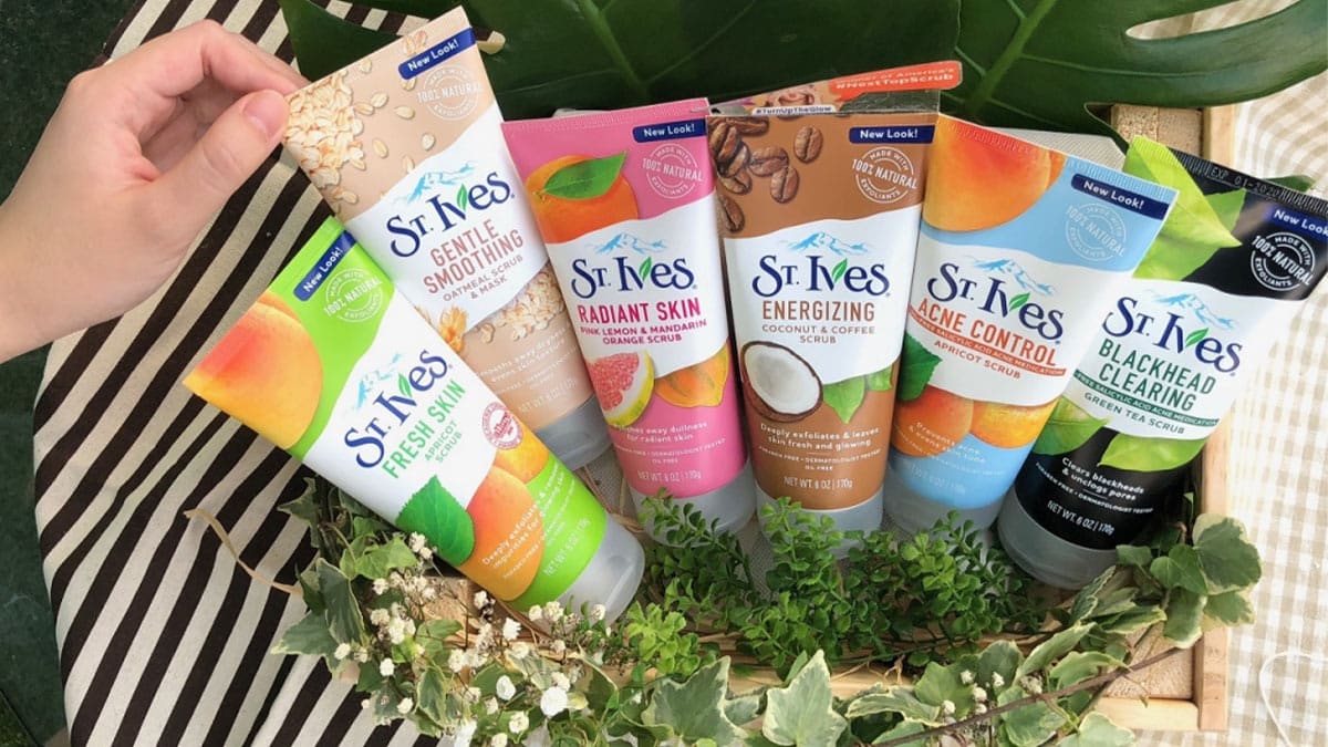 اسکراب صورت سنت ایوز در روتین مراقبت از پوست