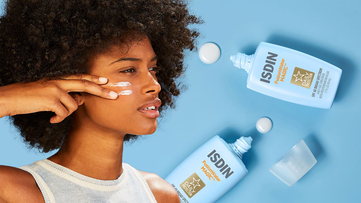 اهمیت استفاده از ضد آفتاب در روتین مراقبت از پوست