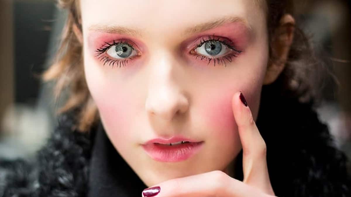 رژگونه و کانتور ملایم