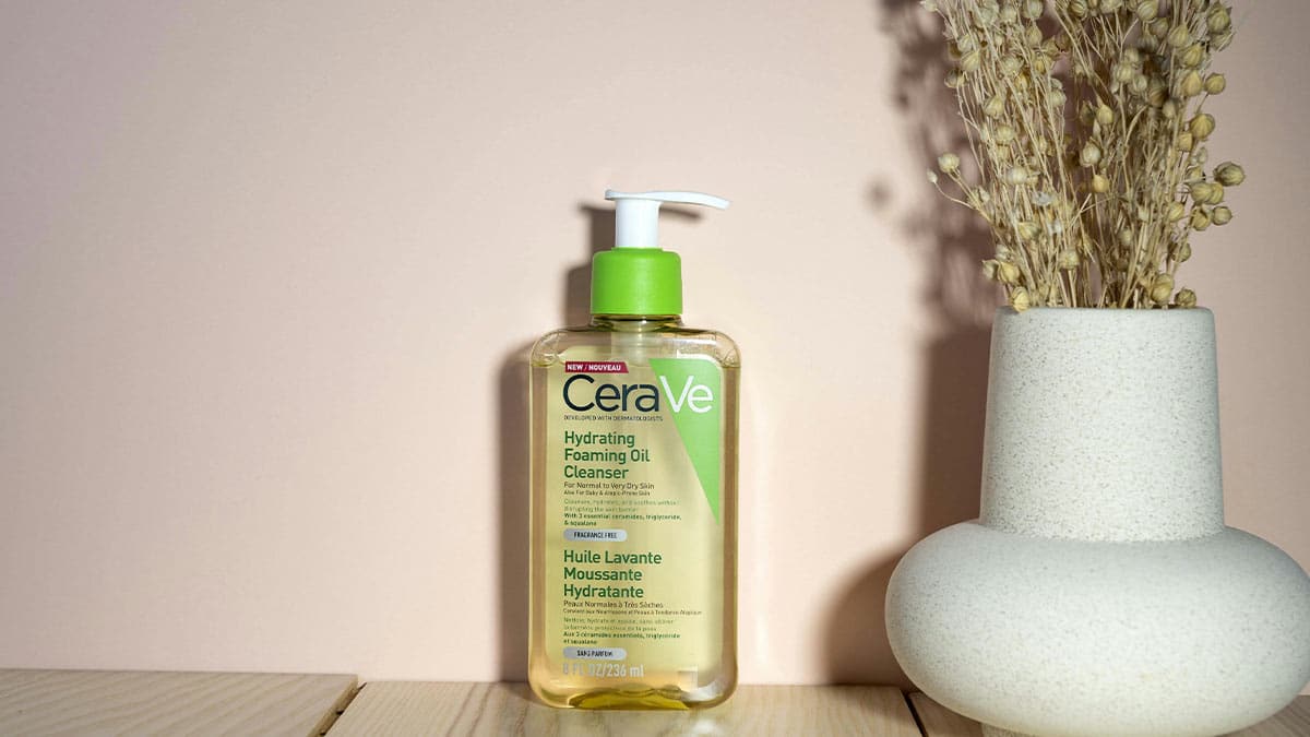 پاکسازی عمیق با لطافت روغنی