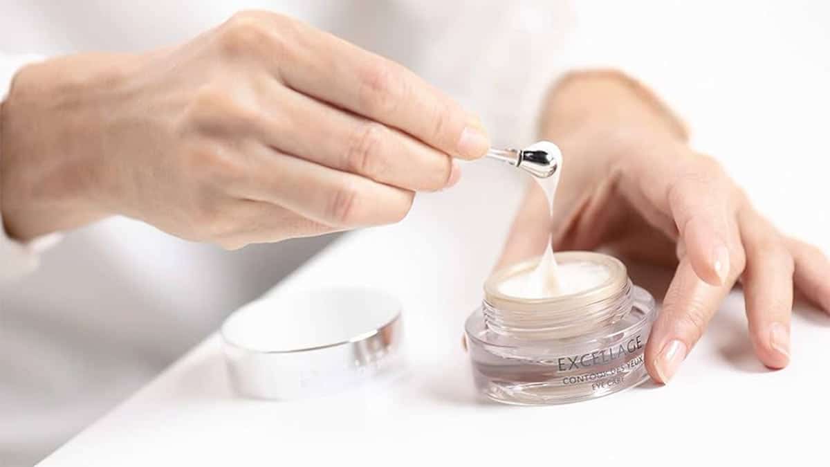 راهنمای استفاده از کرم دور چشم استادرم