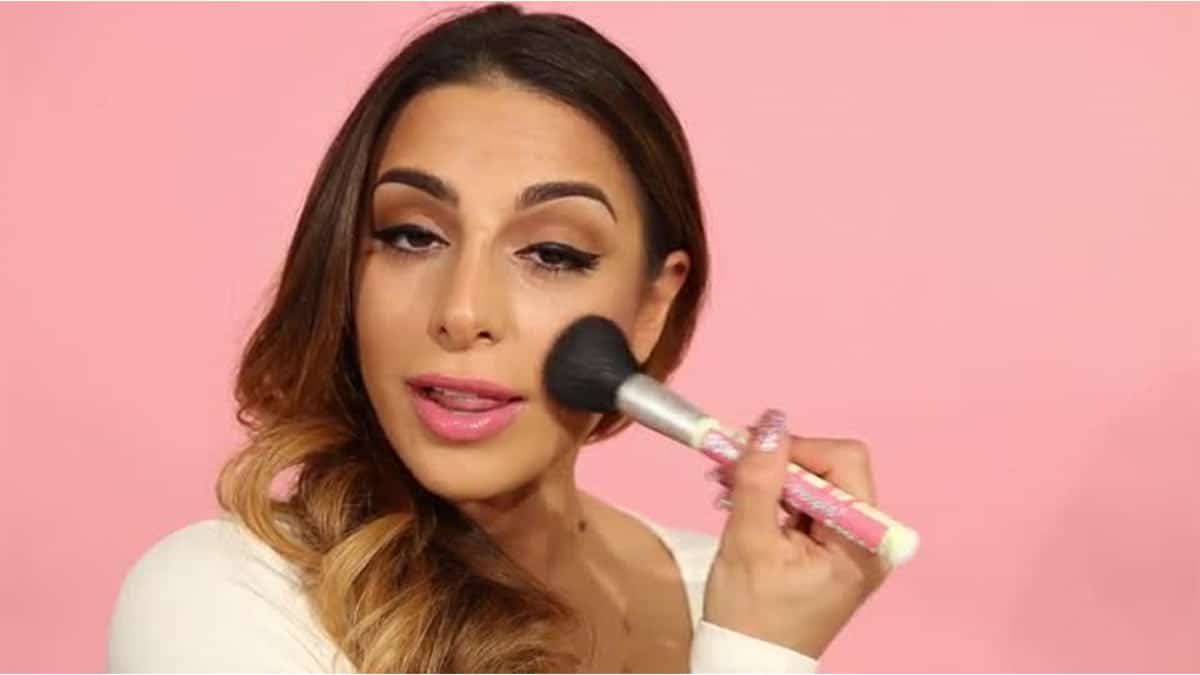 راهنمای استفاده از پلت رژگونه تک هات ماما دبالم